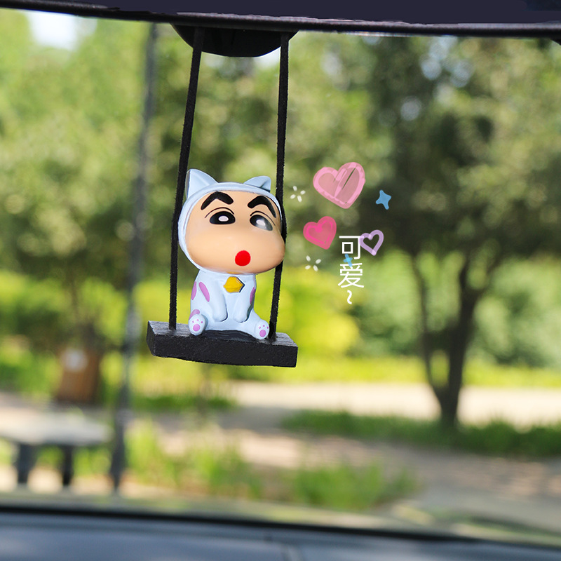 Car Accessories Hanging From Mirror - Urocza zawieszka do samochodu Shin Chan,
